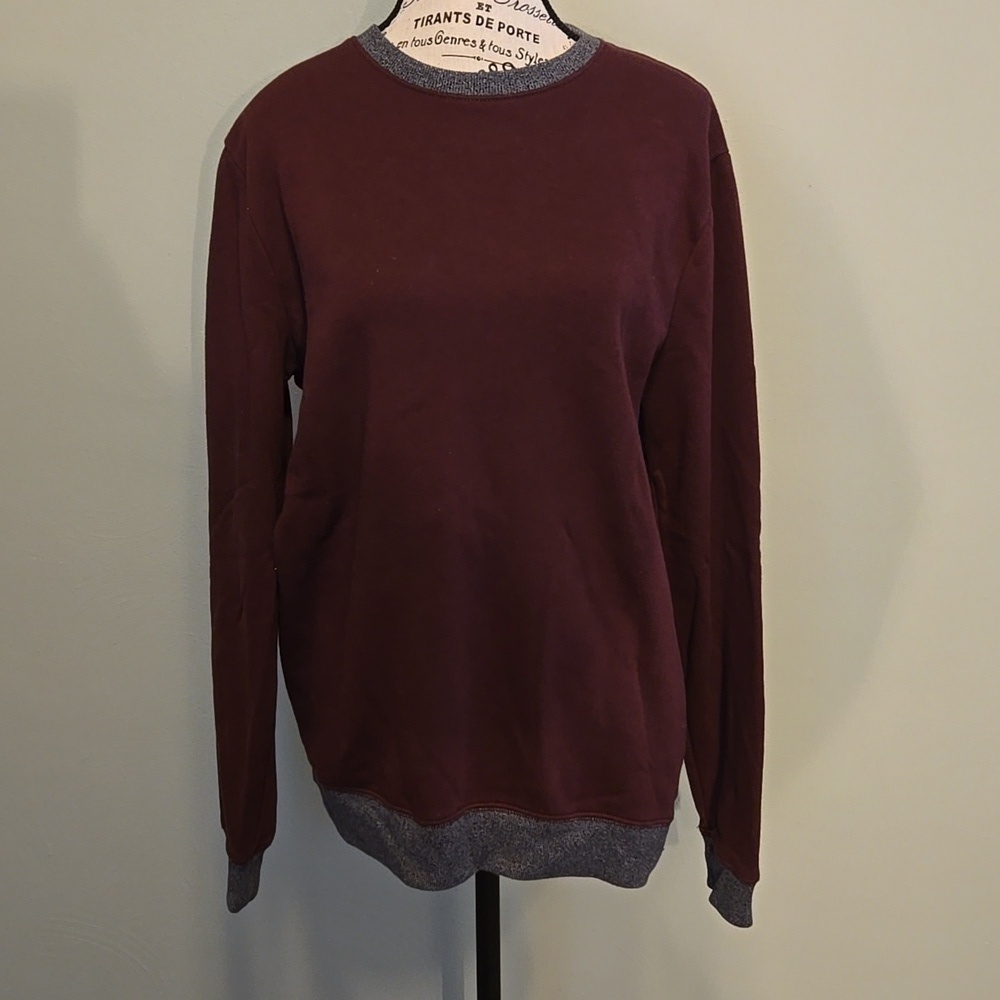 Burgundy crew